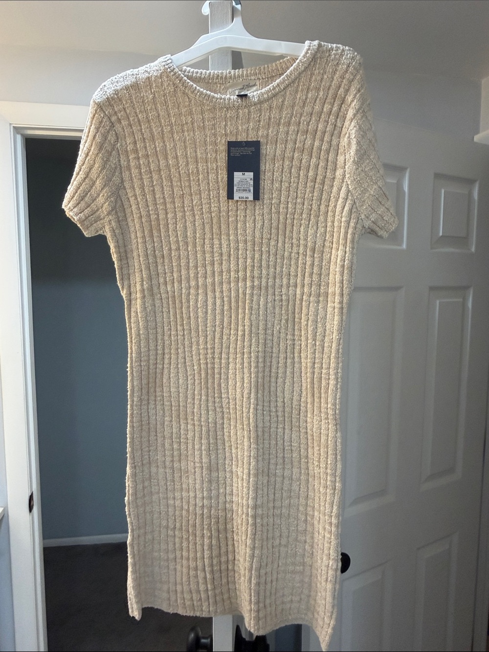 🌟 NWT Cream Ribbed Knit Short Sleeve Dress